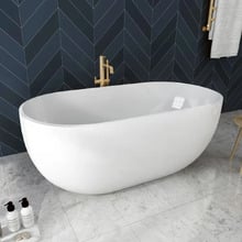 Amalfi Free Standing Acrylic Bath